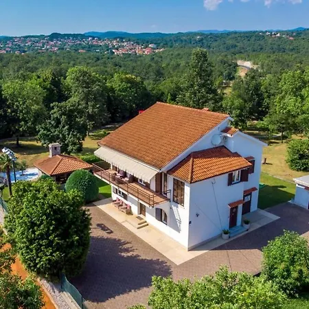 Holiday House With Swimming Pool * Viskovo