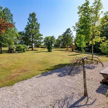 Villa Holiday House With Swimming Pool Viskovo